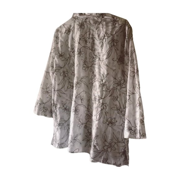 Women's 16 Alfred Dunner Sheer Button Down Shirt - Picture 15 of 15